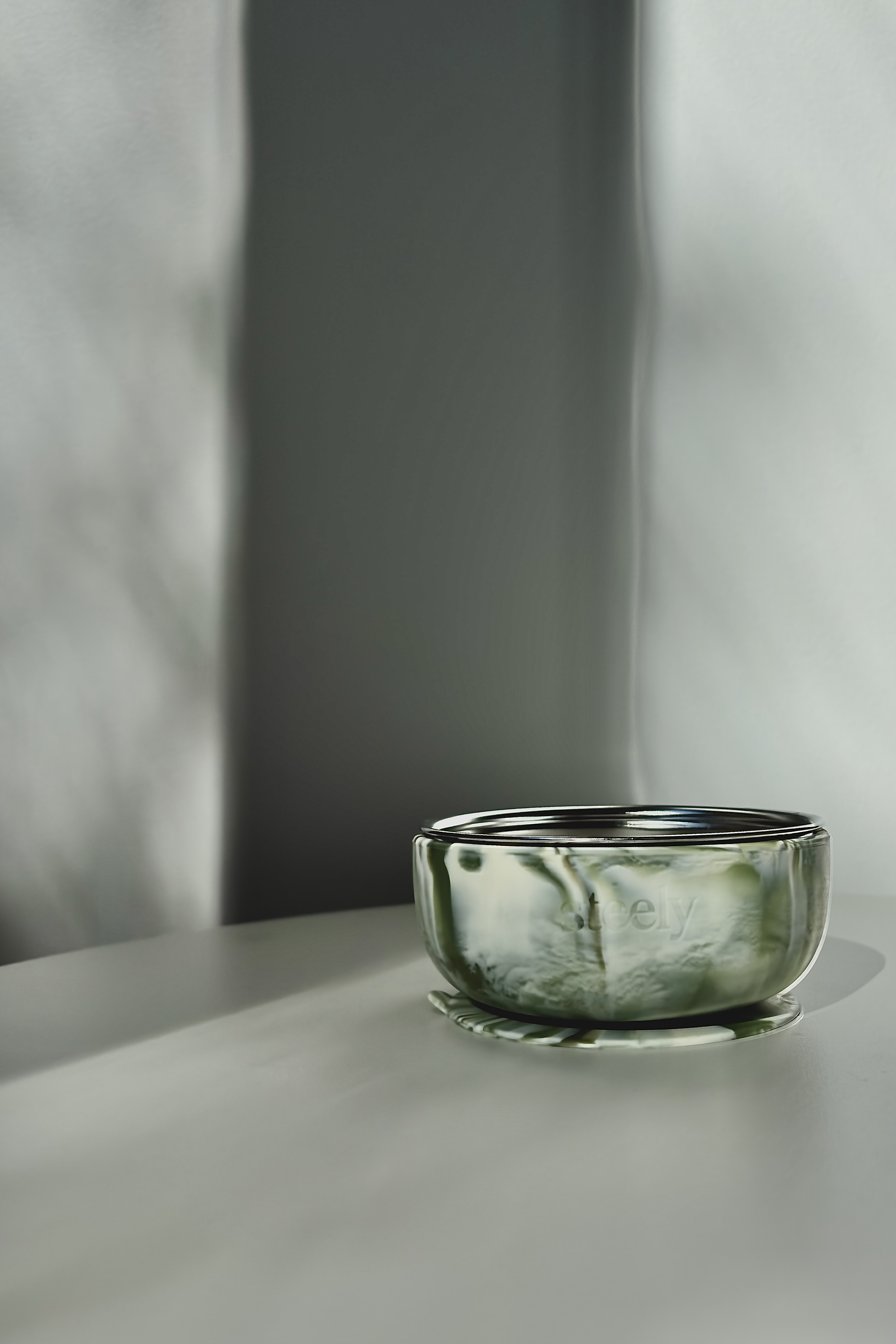 the bowl, in detail